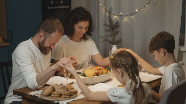 family connection family bonding